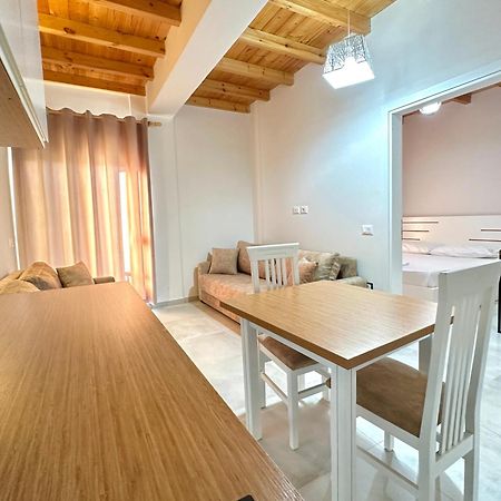 Maison Apartments Vlore Exterior photo