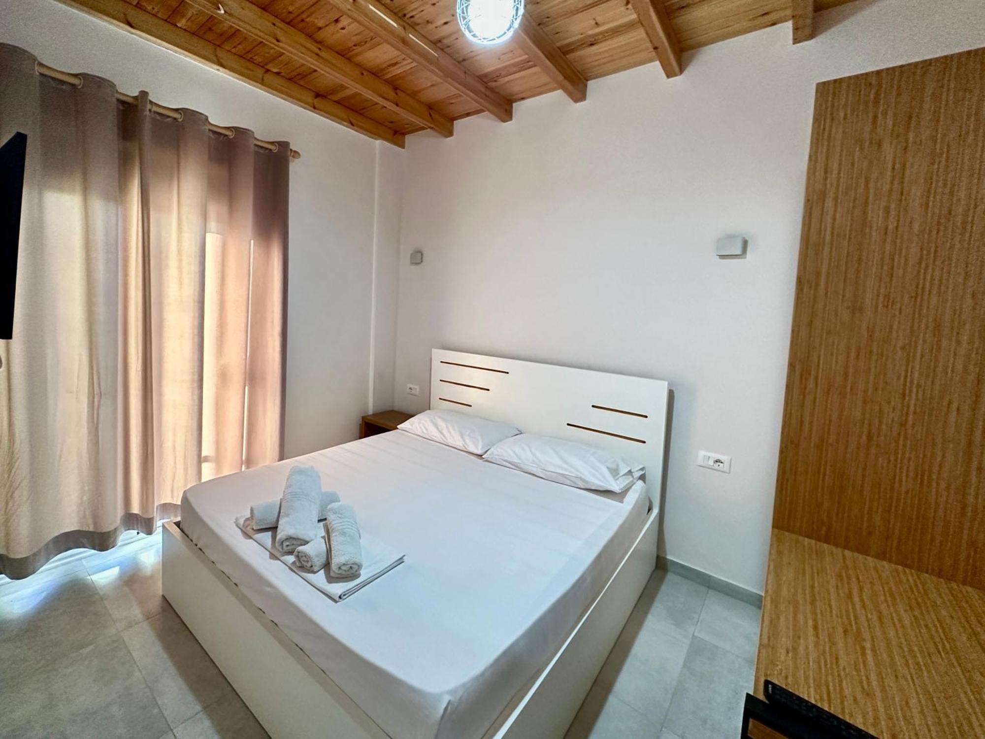 Maison Apartments Vlore Exterior photo