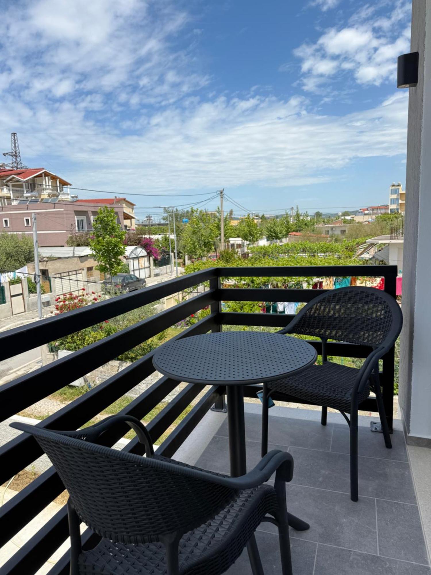 Maison Apartments Vlore Exterior photo