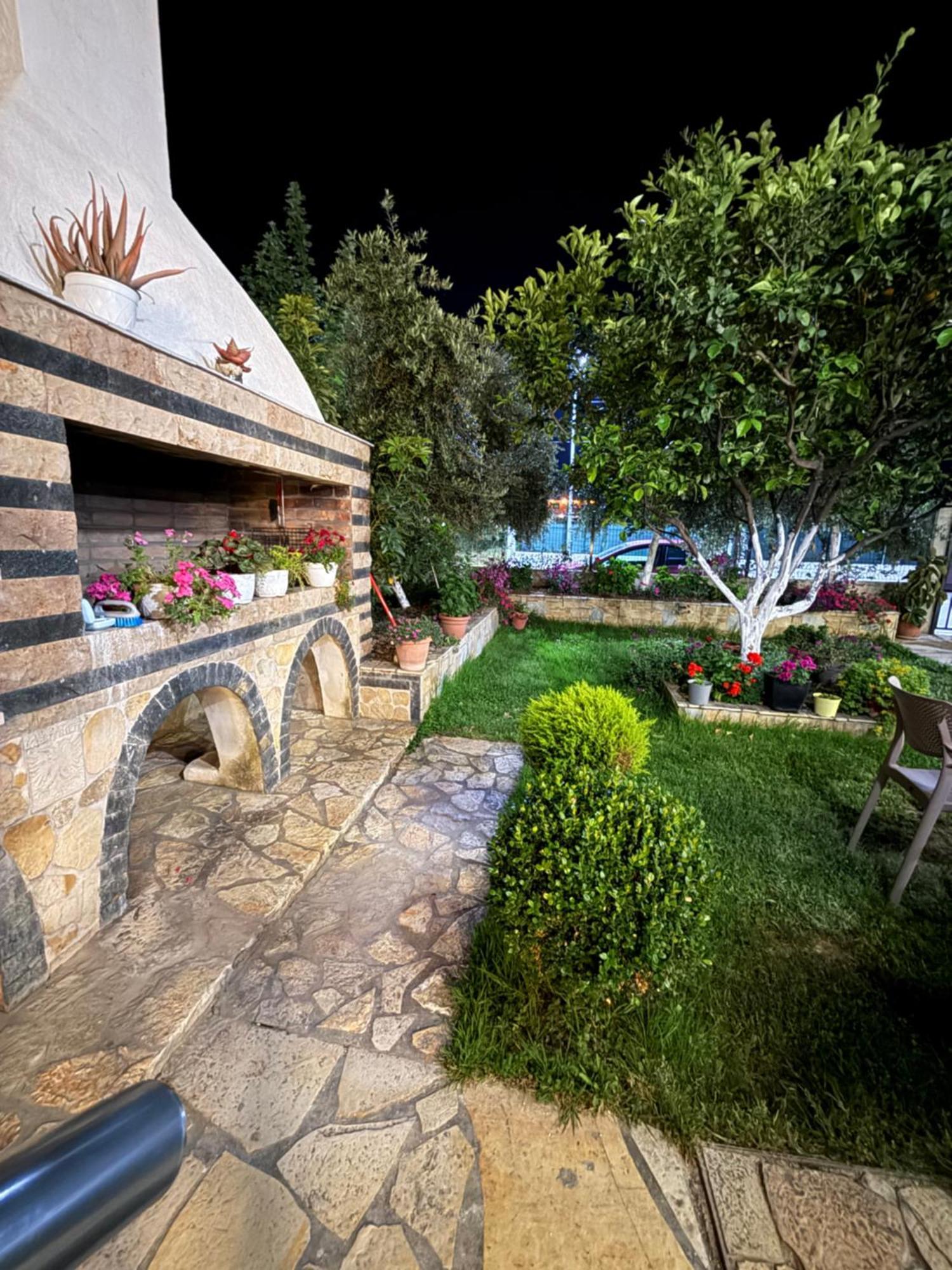 Maison Apartments Vlore Exterior photo